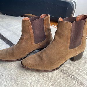 Dara Chelsea Brown Suede Ankle Boots